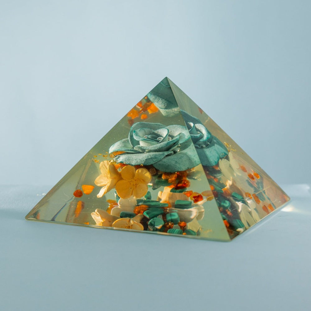  orgonite flower pyramid